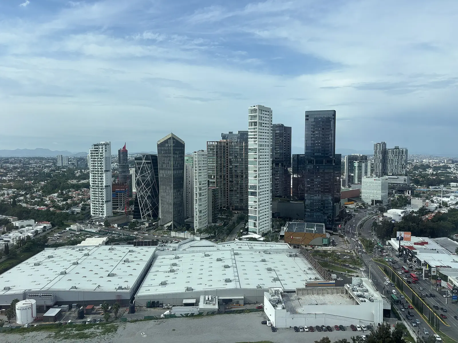Vista de edificios y zona urbana en Guadalajara, Jalisco